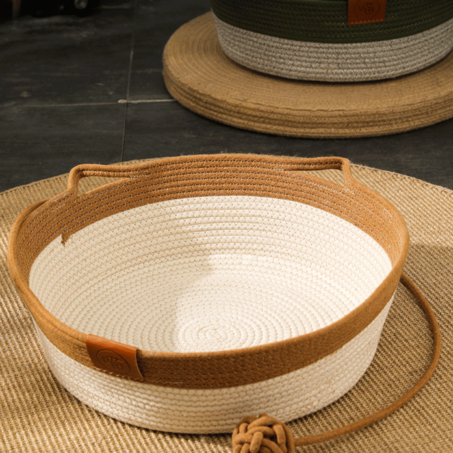 Paw Vibe | Cat Basket